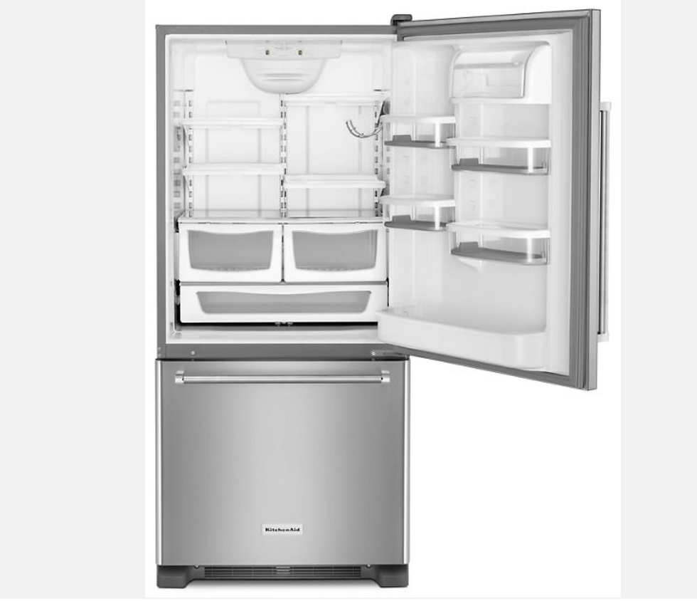 Thumbnail: 19 cu. ft. 30-Inch Width Full Depth Non Dispense Bottom Mount Refrigerator