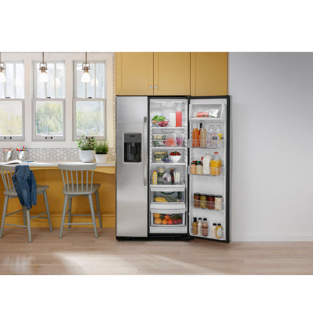 Miniatura: GE 25.3 Cu. Ft. Side-By-Side Refrigerator, GSS25GYPFS
