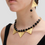 Miniatura: Collar con dije triangular Mujer