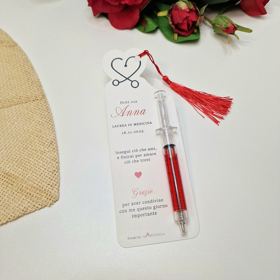 Miniatura: Segnalibro Laurea Sanitaria • Penna Siringa • Bomboniera personalizzata 