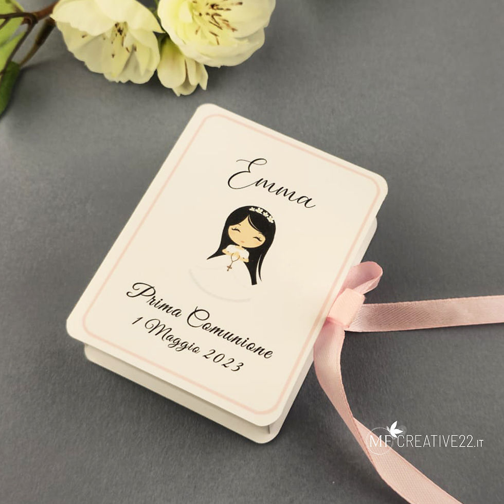 Scatolina porta confetti libro per comunione, bomboniera personalizzata Scatolina porta confetti libro per comunione, bomboniera personalizzata