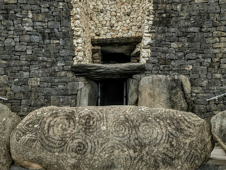Bru na Boinne Neolithic complex at the “Bend in the Boyne”, including Newgrange, Knowth and Dowth