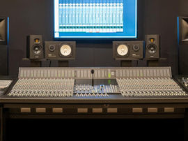 Belmont University ติดตั้ง SSL ORIGIN อนาล็อคคอนโซล 4 เครื่องที่ Quonset Hut และ Columbia Studio A
