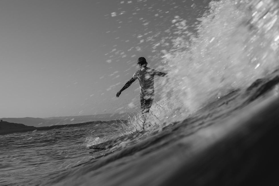 It's Only water longboard trip to Imsouane, Marroc, one of the longest waves in the world.