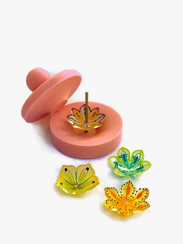 Shrinkets shrink plastic bead making mold julie haymaker