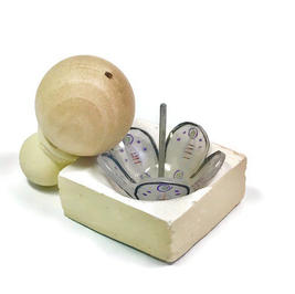 Shrinkets shrink plastic bead molds.