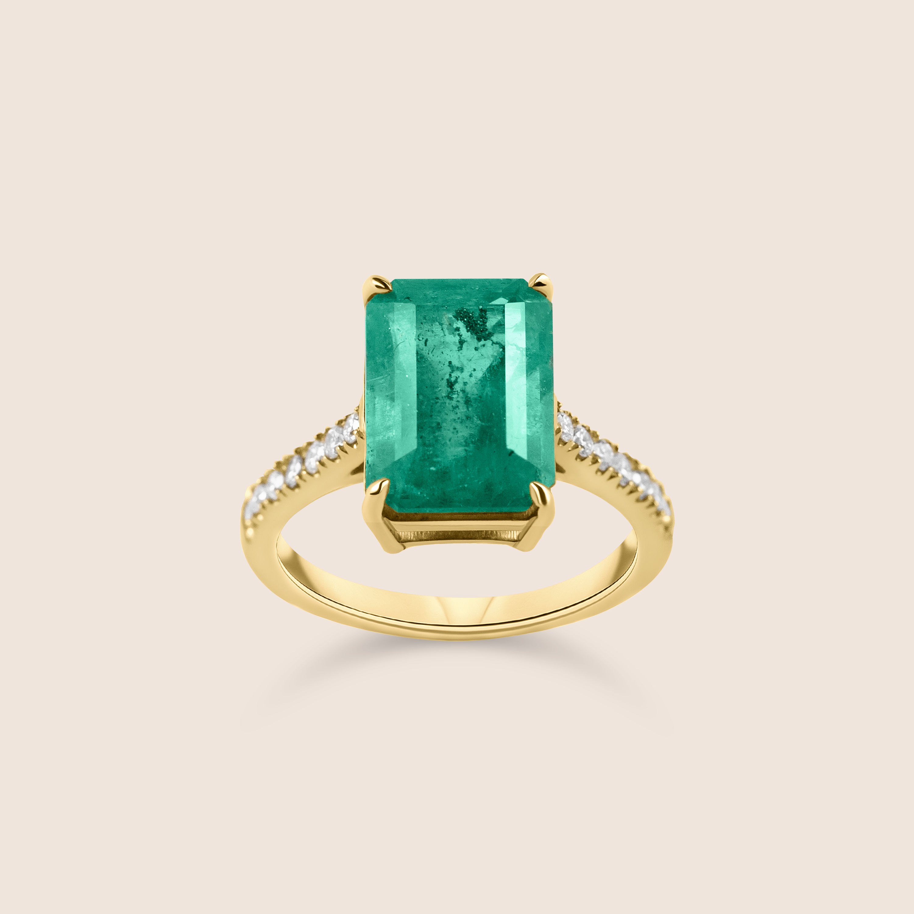 Yellow Gold Colombian Emerald & Diamond Pave Ring