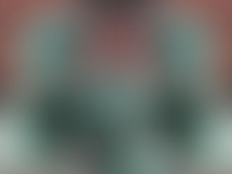 Uma obra viva, híbrida, multifacetada e em movimento.