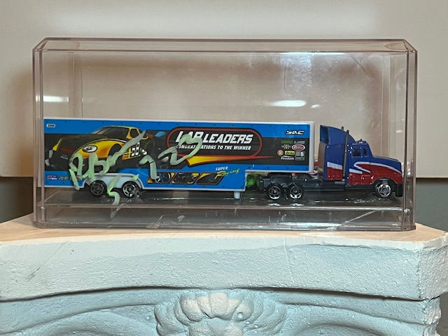 LAP WINNERS 2 DIORAMA