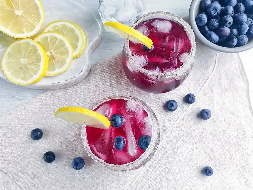Blueberry-Lavender-Drink16.webp
