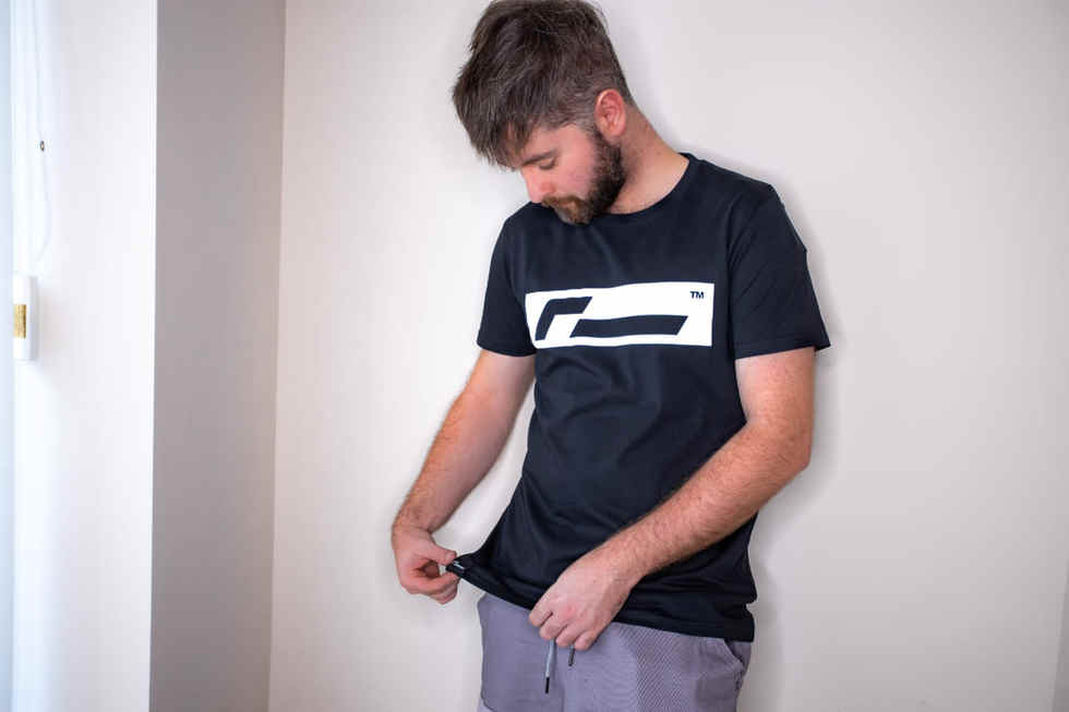 BLACK T-SHIRT