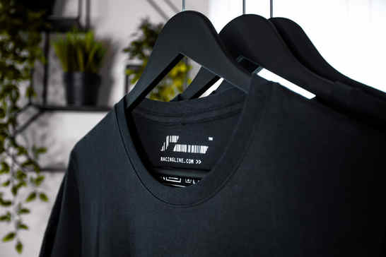 BLACK T-SHIRT