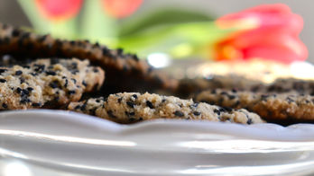 Black Sesame Almond Cookies ~ Grain-Free