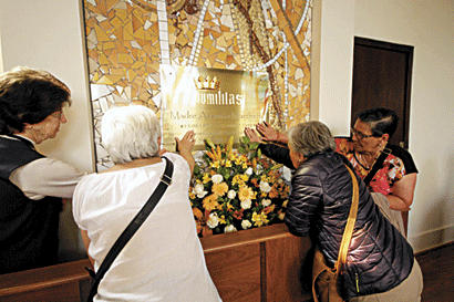 memorial-restos.gif