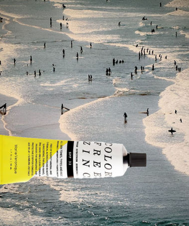 Mineral sunscreen formulated with non-nano zinc oxide for broad-spectrum SPF 32 protection. Free from synthetic fragrance and chemical UV filters, it combines nourishing plant oils and antioxidants to protect skin while supporting the skin barrier, leaving a sheer, untinted finish suitable for daily wear.