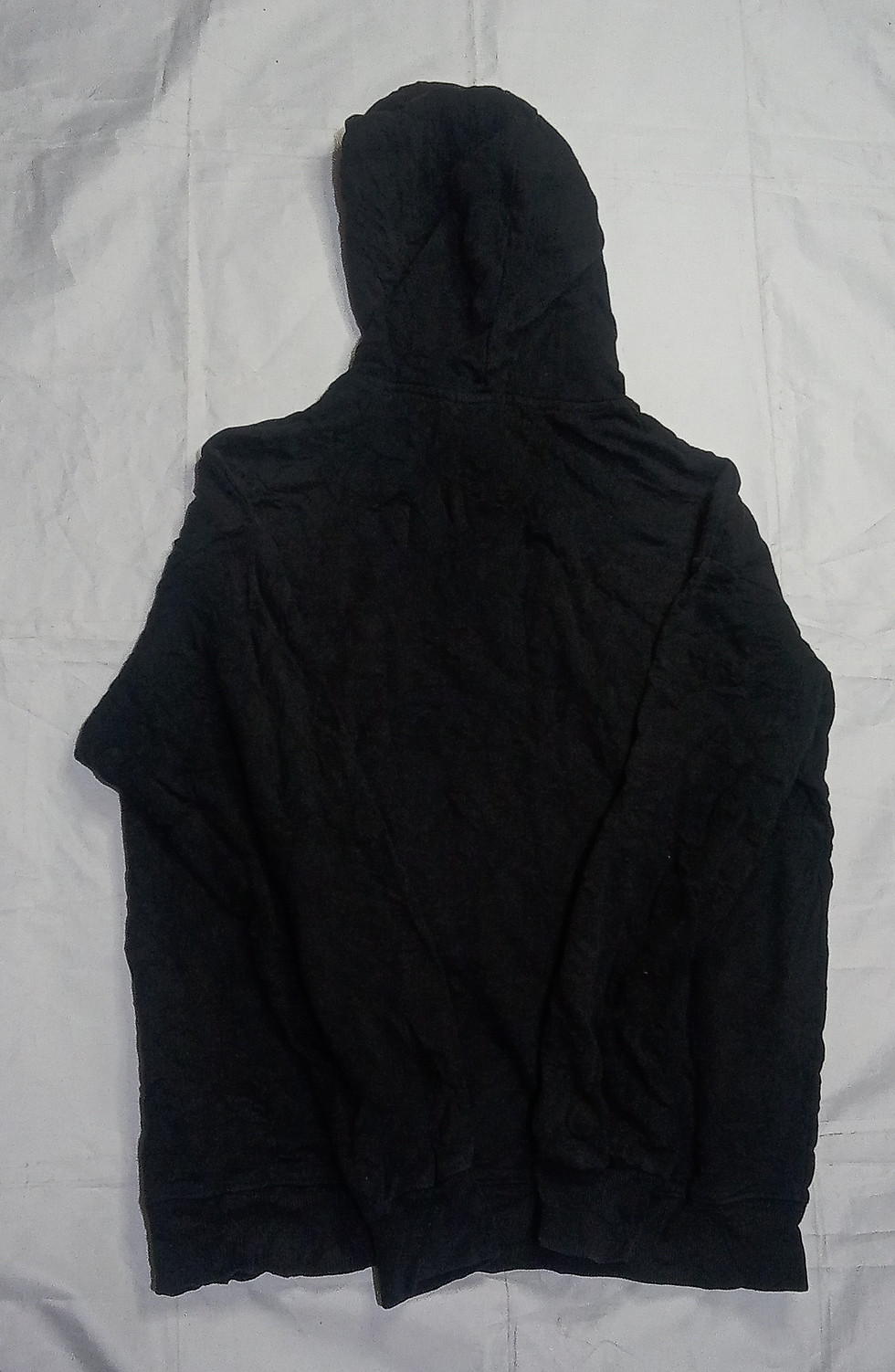 Thumbnail: Black hoodie