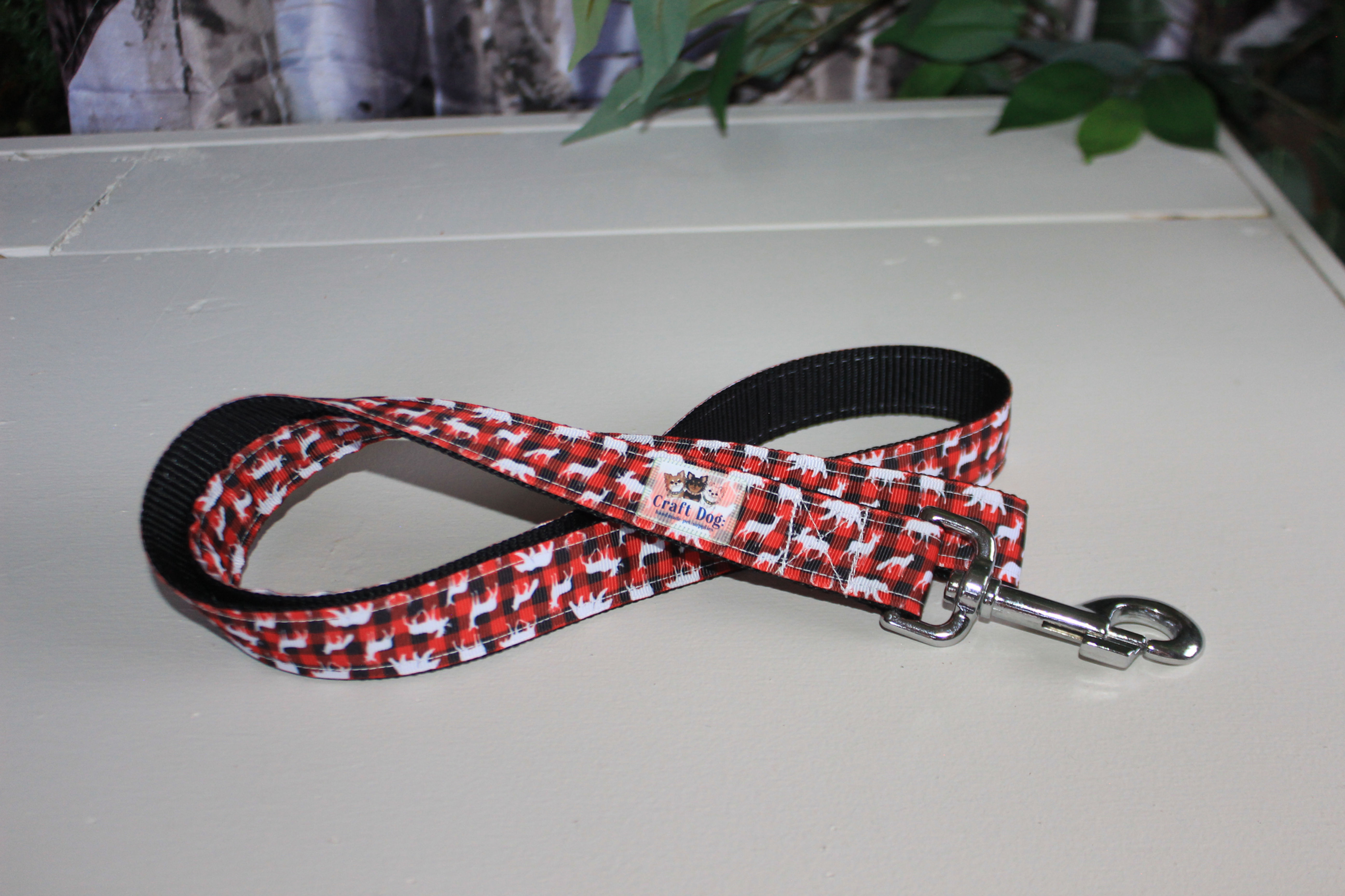 1" wide - SNAP HOOK Leash -- PLAID REINDEER