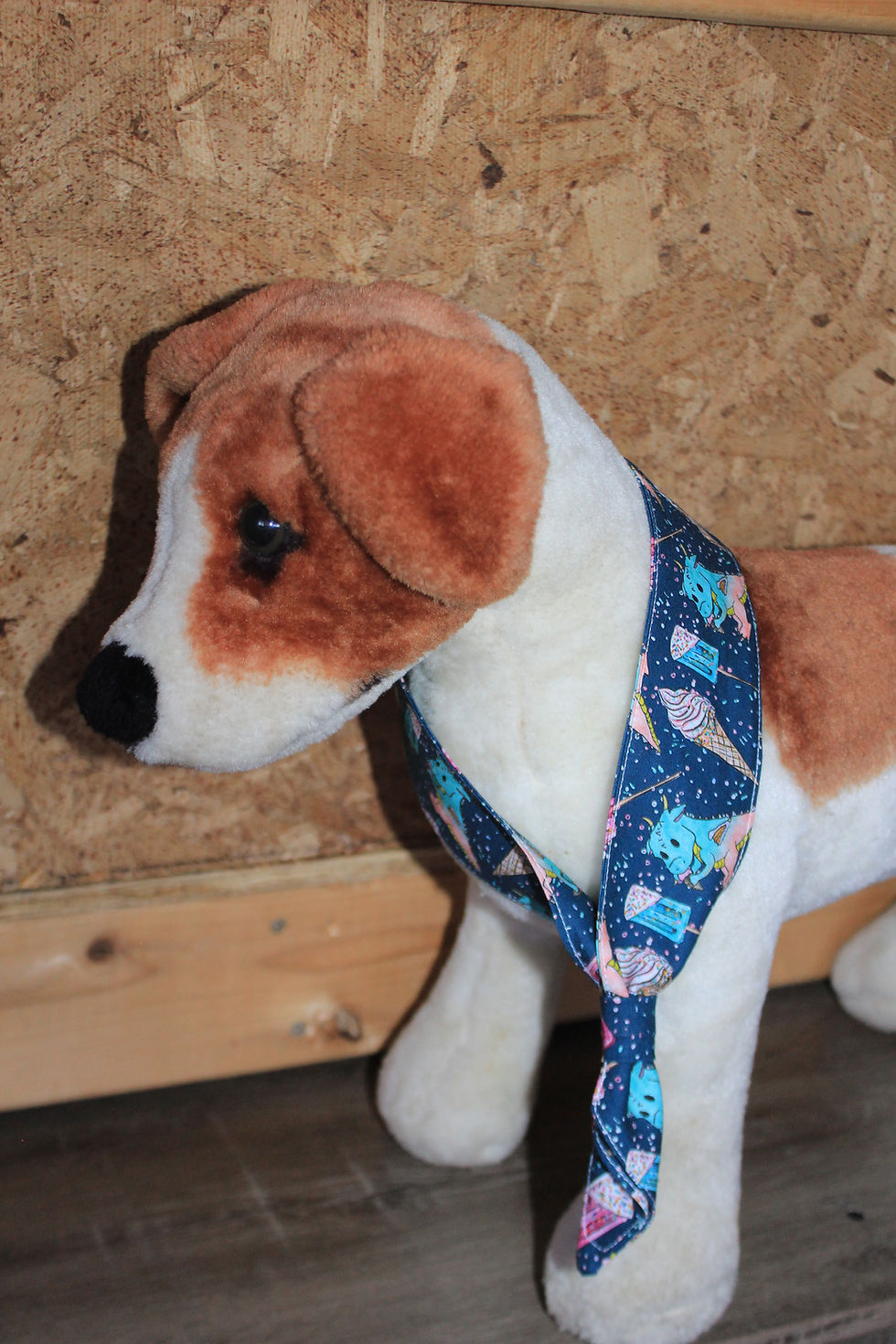 Thumbnail: Doggie Cooling Scarves