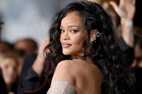 Rihanna Color Analysis: Decoding Her Dynamic Palette