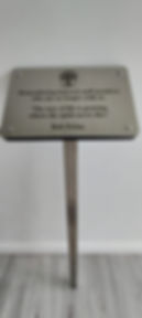 COMMEMORATIVE & MEMORIAL PLAQUES