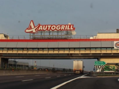 Discover the Unforgettable Autogrill Experience in Italy: A Must-Try Roadside Delight!