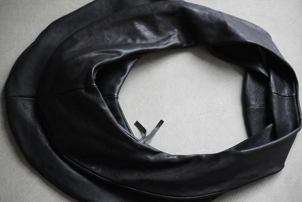 サムネイル： GABRIELA COLL GARMENTS  Leather Small Crossed Bag (Black)