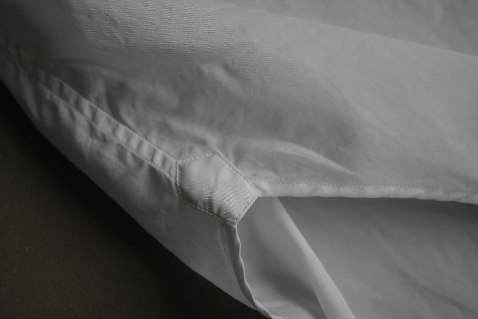 サムネイル： Aquellos Ojos Verdes  Modernist (Pure White)