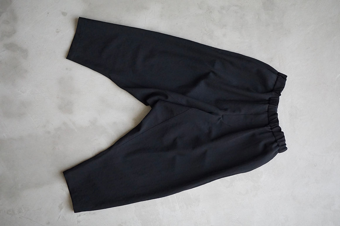 mittan エアータンブルウールパンツ　黒 MITTAN エアータンブルウールパンツ (黒) | unum