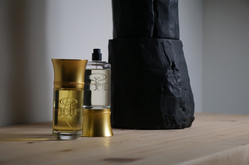 LIQUIDES IMAGINAIRES (BUVEUR DE VENT) | unum