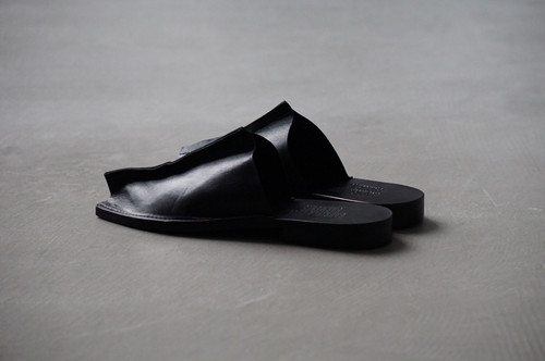 GABRIELA COLL GARMENTS Open Toe Babouche (Black) | unum