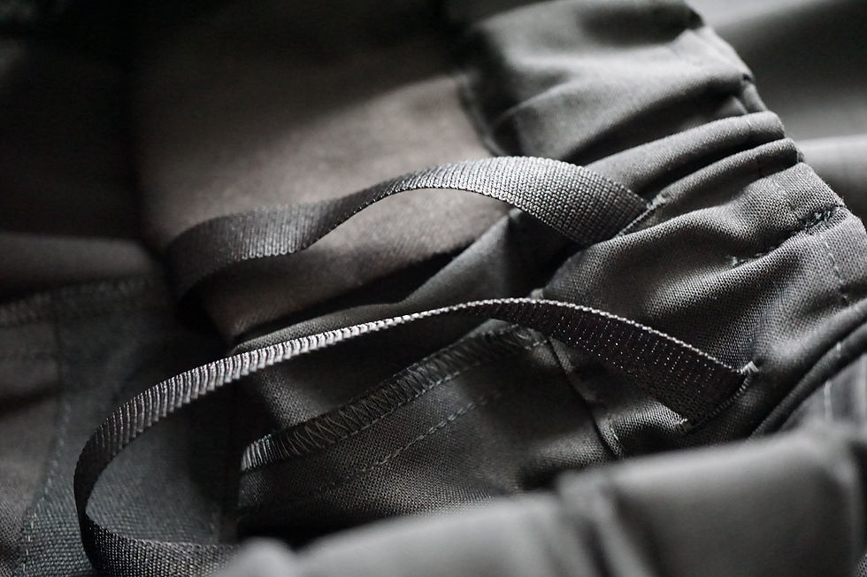 サムネイル： un/unbient  Wide Easy Shorts (Black , Chacoal)