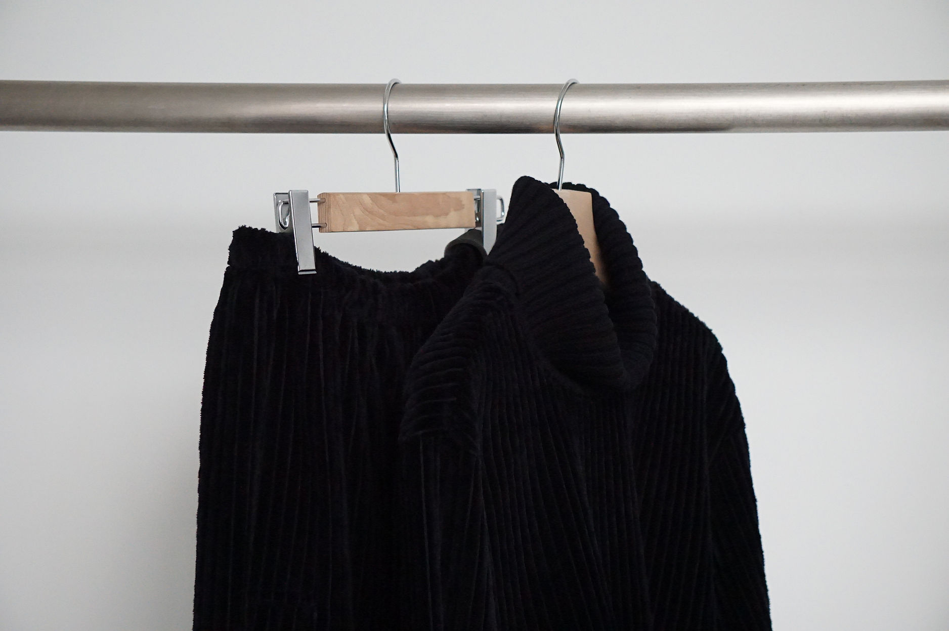 GABRIELA COLL GARMENTS | unum