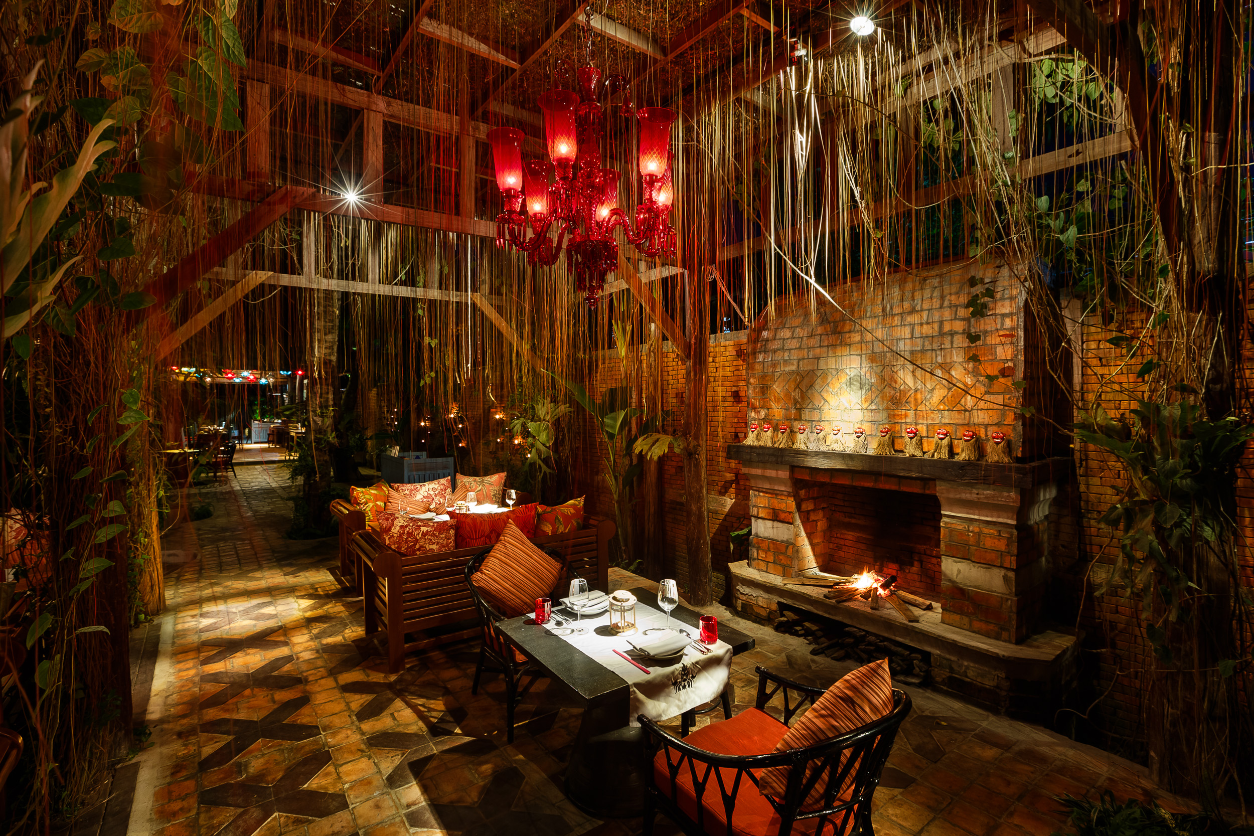 Manda de Laos — Luang Prabang Heritage Lao dining room