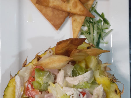 𝐄𝐧𝐬𝐚𝐥𝐚𝐝𝐚 𝐝𝐞 𝐩𝐢ñ𝐚 𝐫𝐞𝐥𝐥𝐞𝐧𝐚