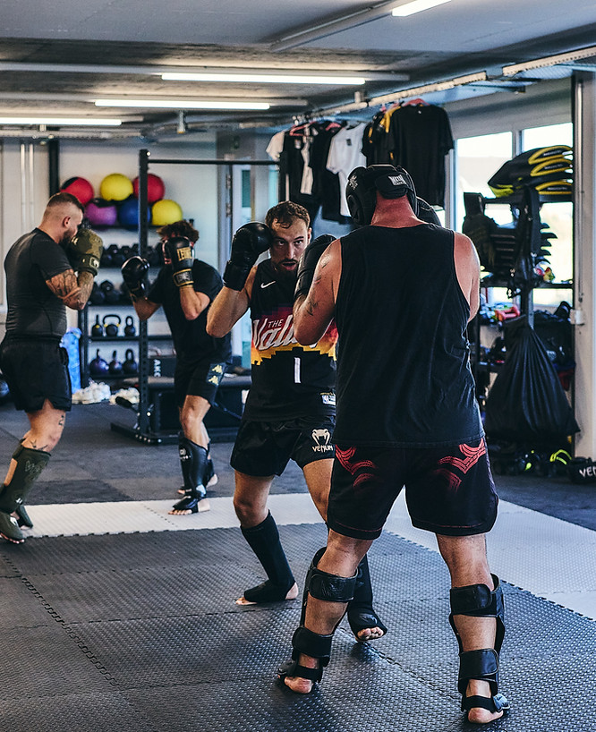 Kickboxing_solothurn_Golden_edited.jpg