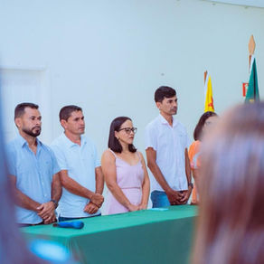 "Usem o cargo para aproximar o serviço da população", diz Prefeito em exercício Guarsônio Melo ao prestigiar posse de servidores da Educação do Estado