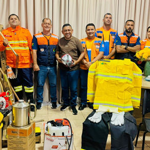 Prefeito recebe Defesa Civil do Estado que entrega equipamentos para reforçar ações de brigadistas 