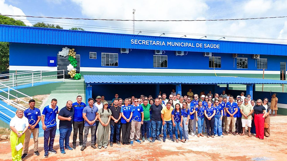 Servidores recebem sede da Secretaria de Saúde após revitalização com recursos próprios
