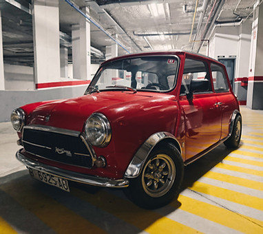 Ana y Alex - coche_edited.jpg