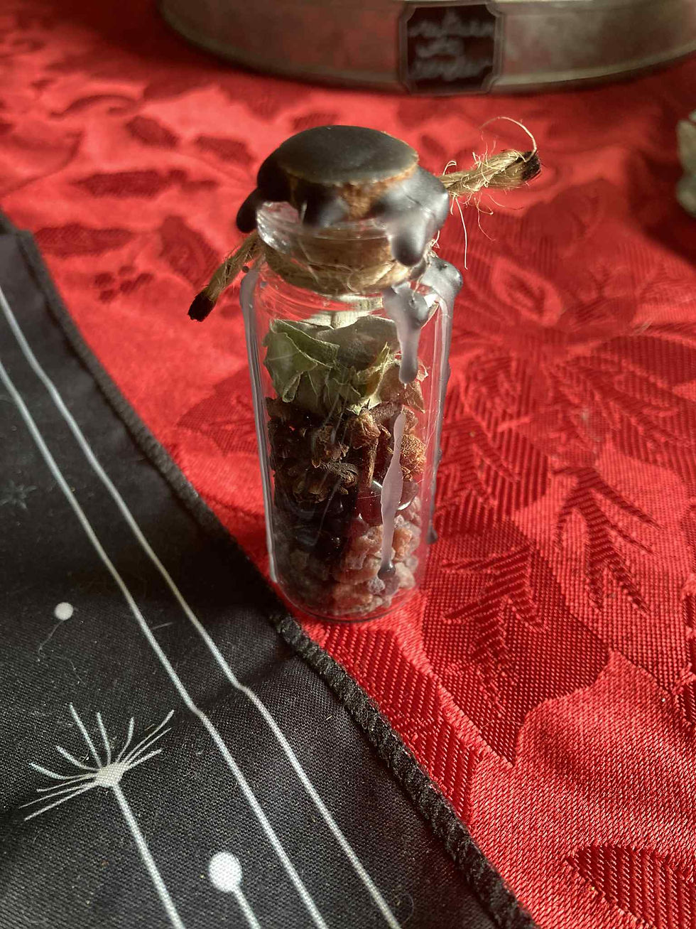 Small Protection Jar Spell