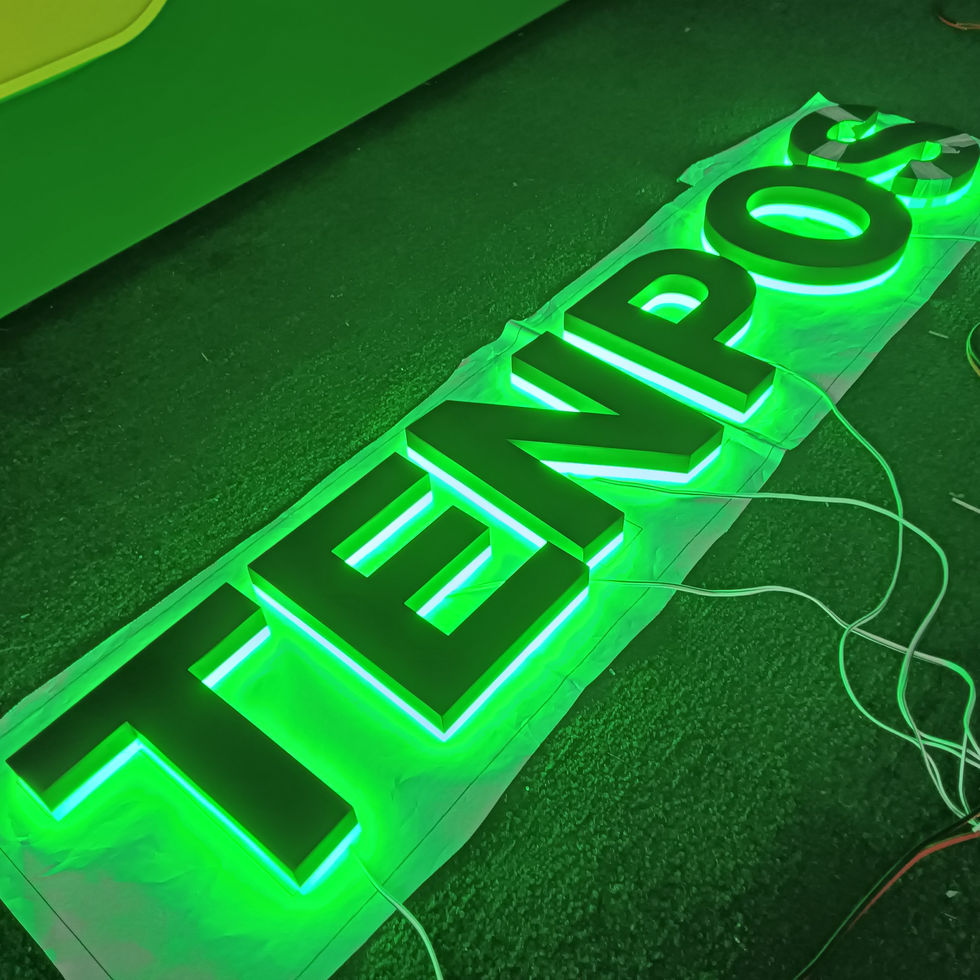 間接発光 店舗看板