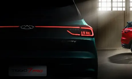1-19Tail light_edited.webp