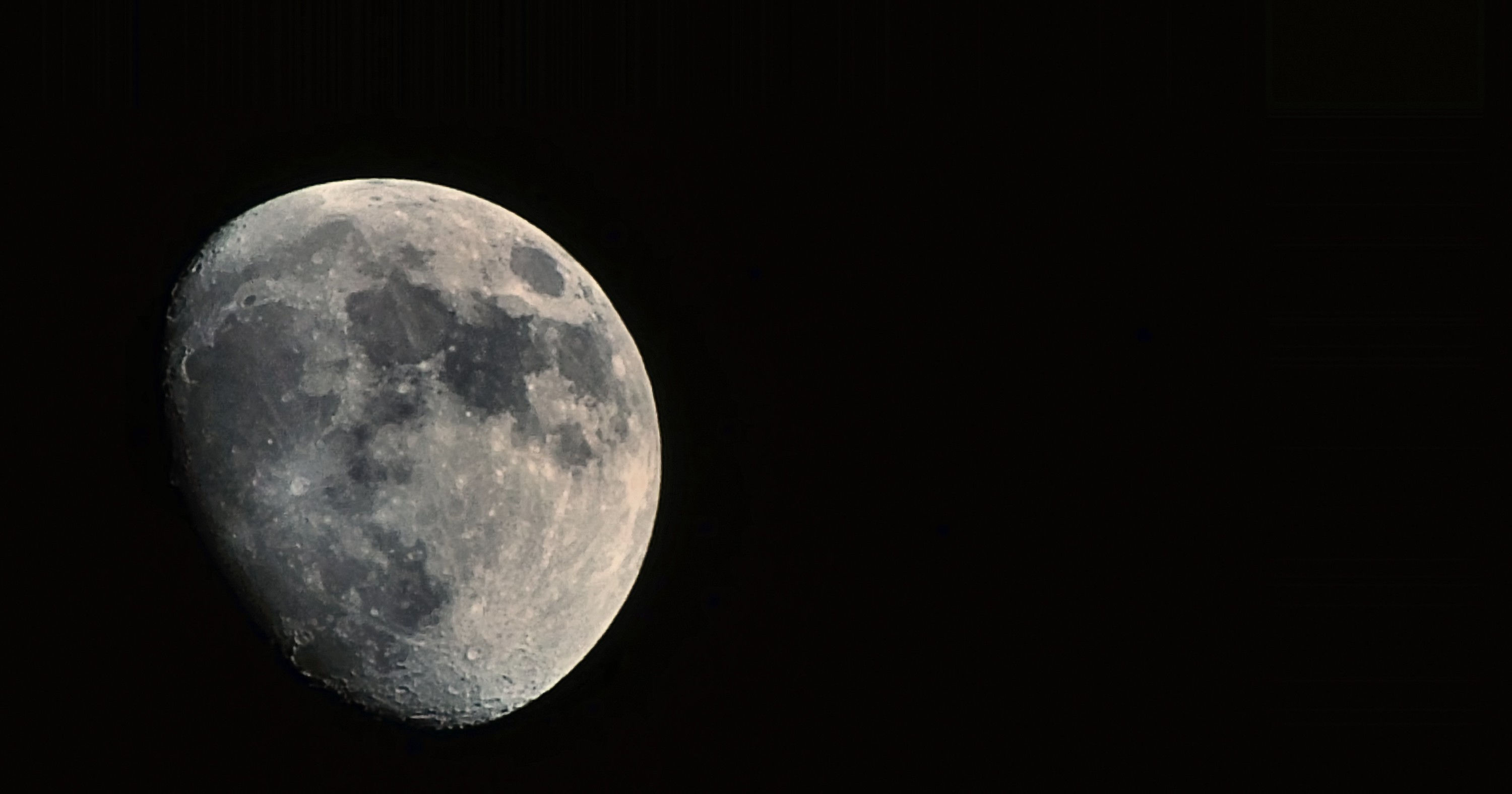 Mond No.  Planet #
