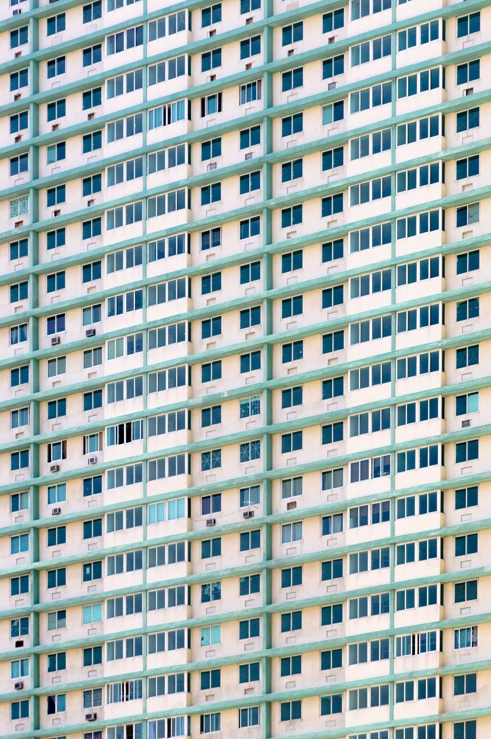 Window No.  42-48752790