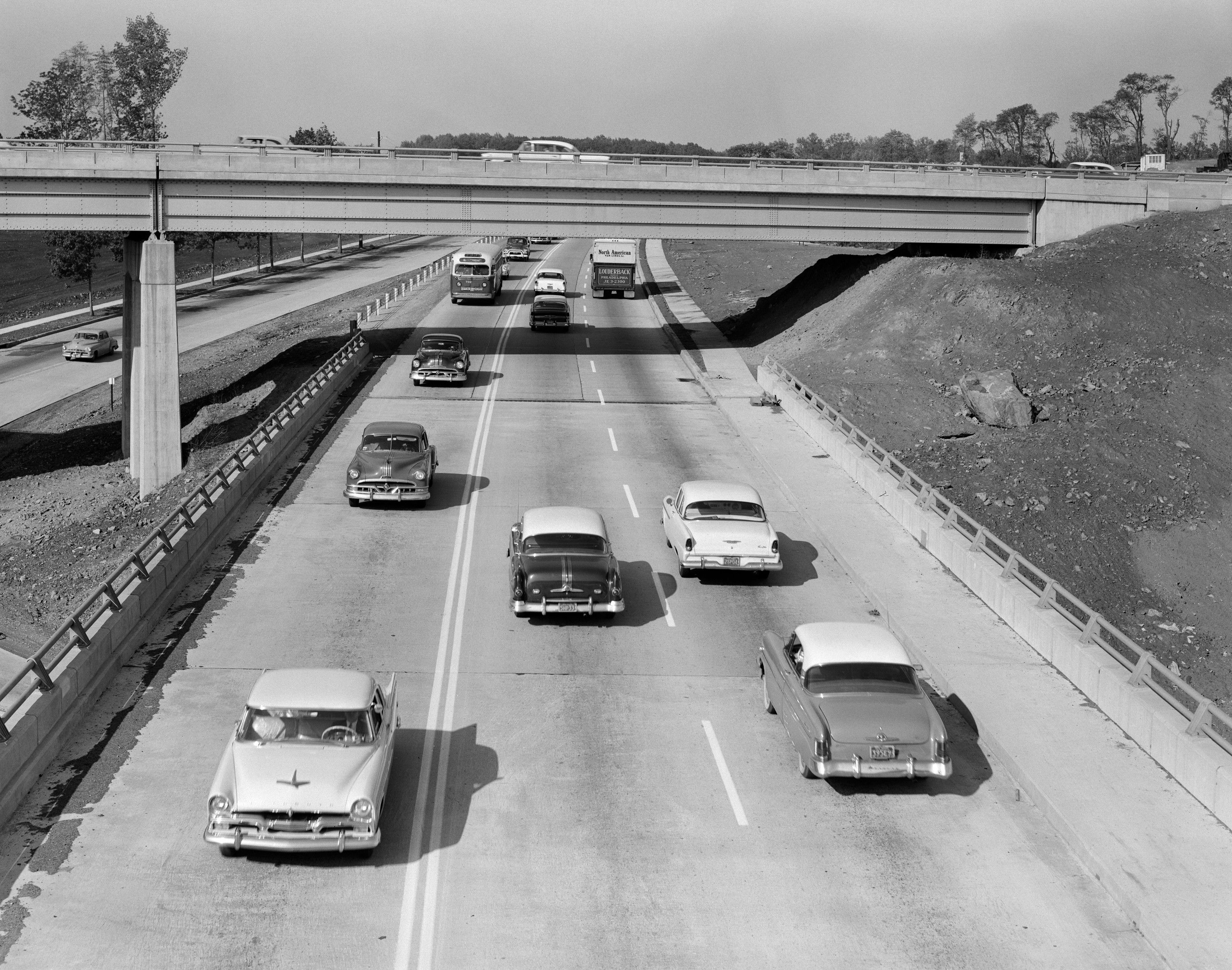 Historische Automobile No. 27