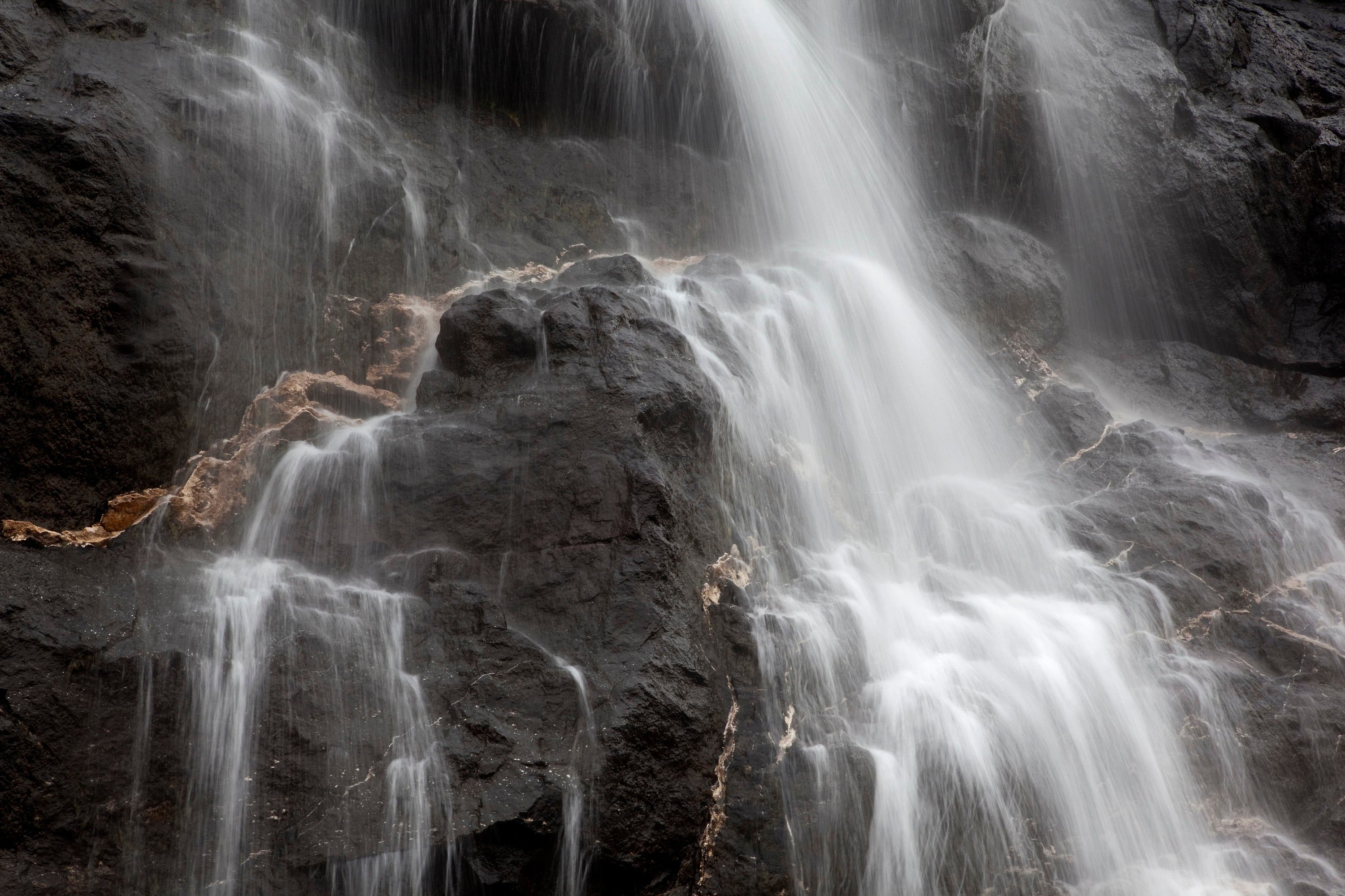 Wasserfall No. 68