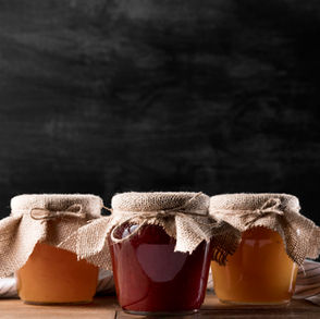 edukasi mengenai perbedaan raw honey (madu mentah) dan processed honey (madu olahan)