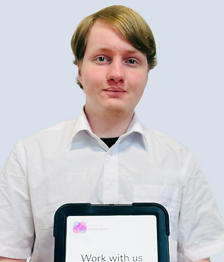 Lachy Reeves.png