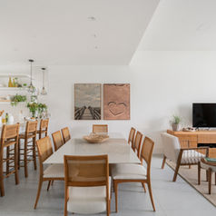 É um local perfeito para se desconectar, recarregar energias e aproveitar o estilo de vida à beira-mar.