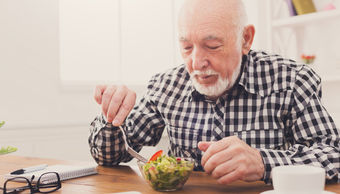 Top Ways to Prevent Malnutrition in Seniors
